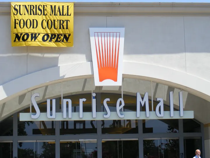 Sunrise Mall, Citrus Heights