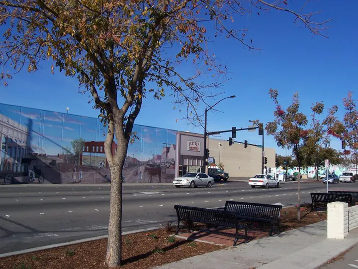 Yosemite Avenue and Main Street, Manteca